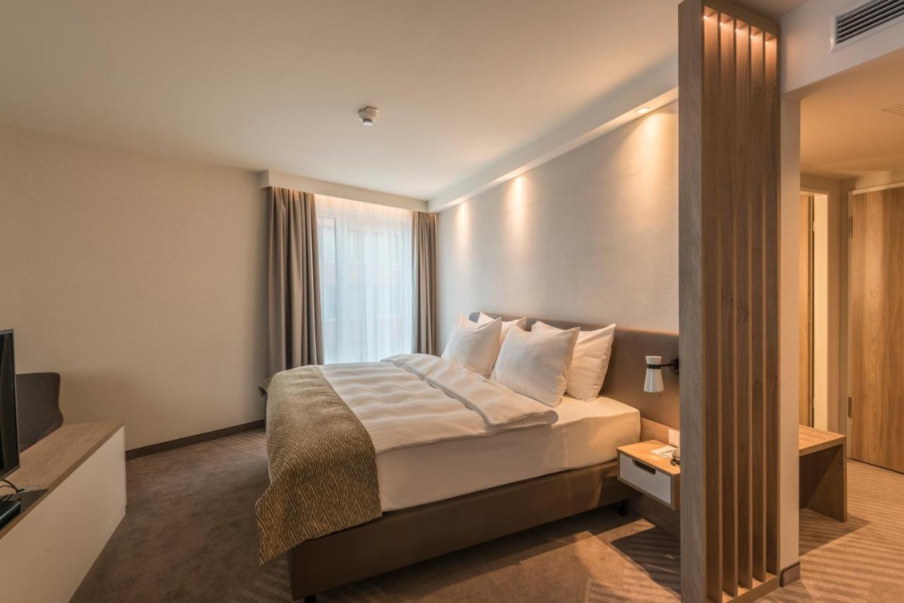 Holiday Inn - Hamburg - Berliner Tor By Ihg Екстериор снимка